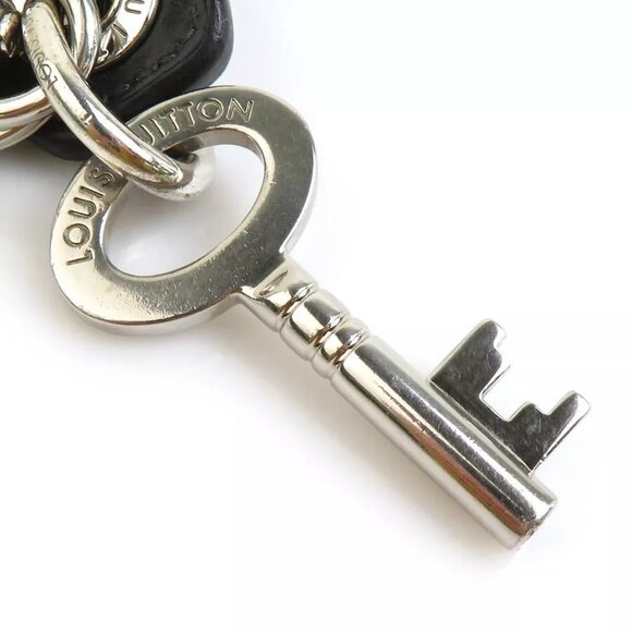 Auth LOUIS VUITTON Charm Key Ring Black/Silver Metal/Leather - Picture 3 of 8